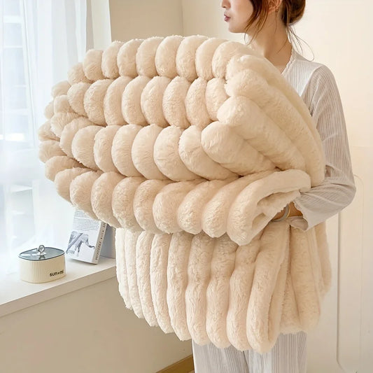 Light Luxury Solid Color Rabbit Velvet Blanket – Warmth & Elegance Combined