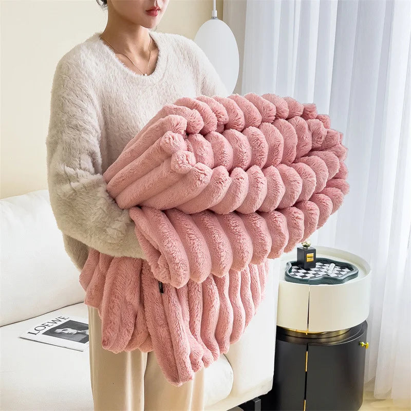 Light Luxury Solid Color Rabbit Velvet Blanket – Warmth & Elegance Combined